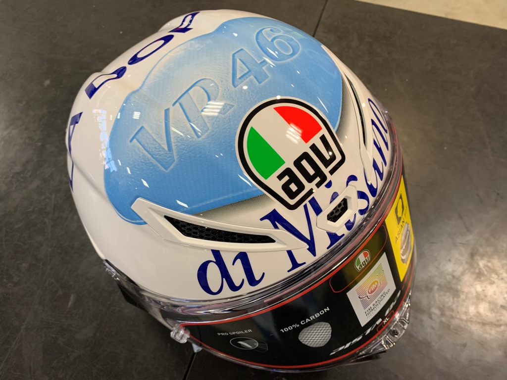 元気が出るデザインのヘルメット『PISTA GP RR-ROSSI MISANO 2020』
